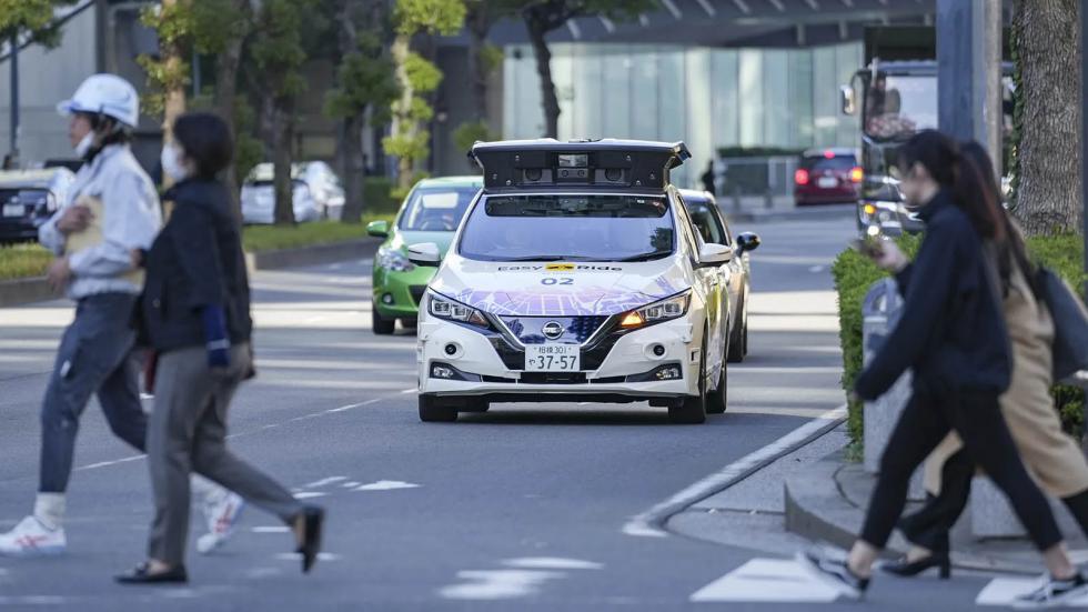 Η Nissan ετοιμάζεται να λανσάρει υπηρεσία ρομποταξί έως το 2027